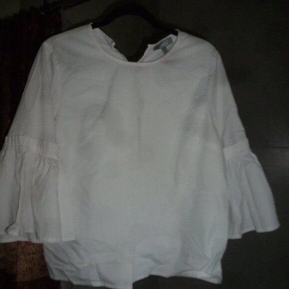 Sexy - super cute  Marled Womens Bell Sleeve Poplin Top sz L - Picture 3 of 9